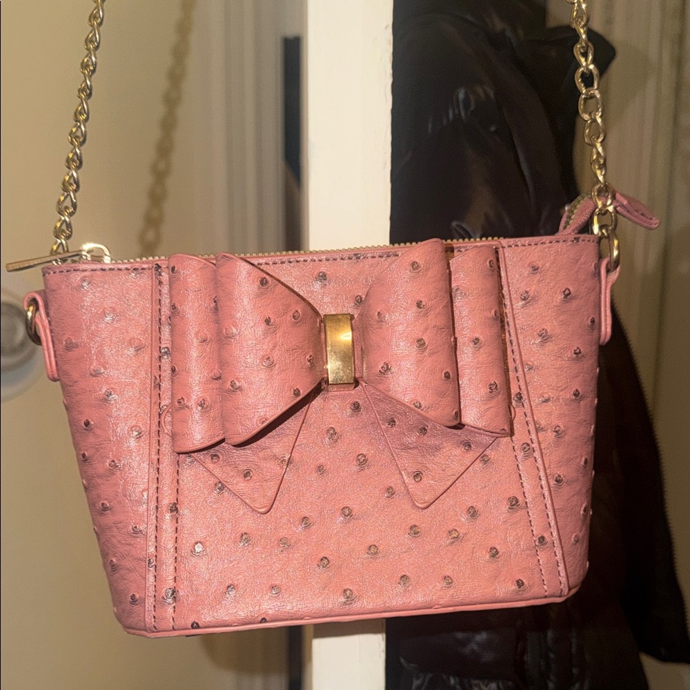 Blush Pink Bow Accent Crossbody Bag with Gold Chain
